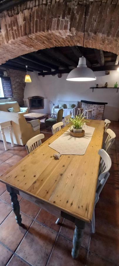 הוילה San Pedro de Torelló La Fabrica De Targarona מראה חיצוני תמונה